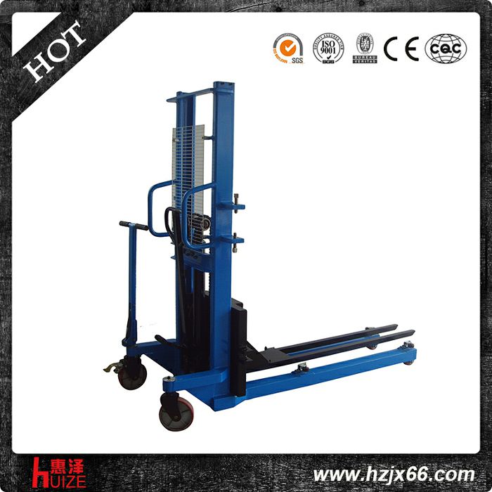 手動堆高車(爐內(nèi)取料專用) 手動堆高車(爐內(nèi)取料專用)