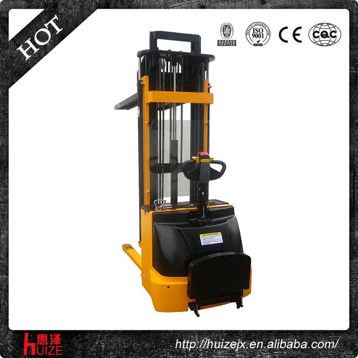 三門(mén)架全電動(dòng)堆高車(chē) 三門(mén)架全電動(dòng)堆高車(chē)